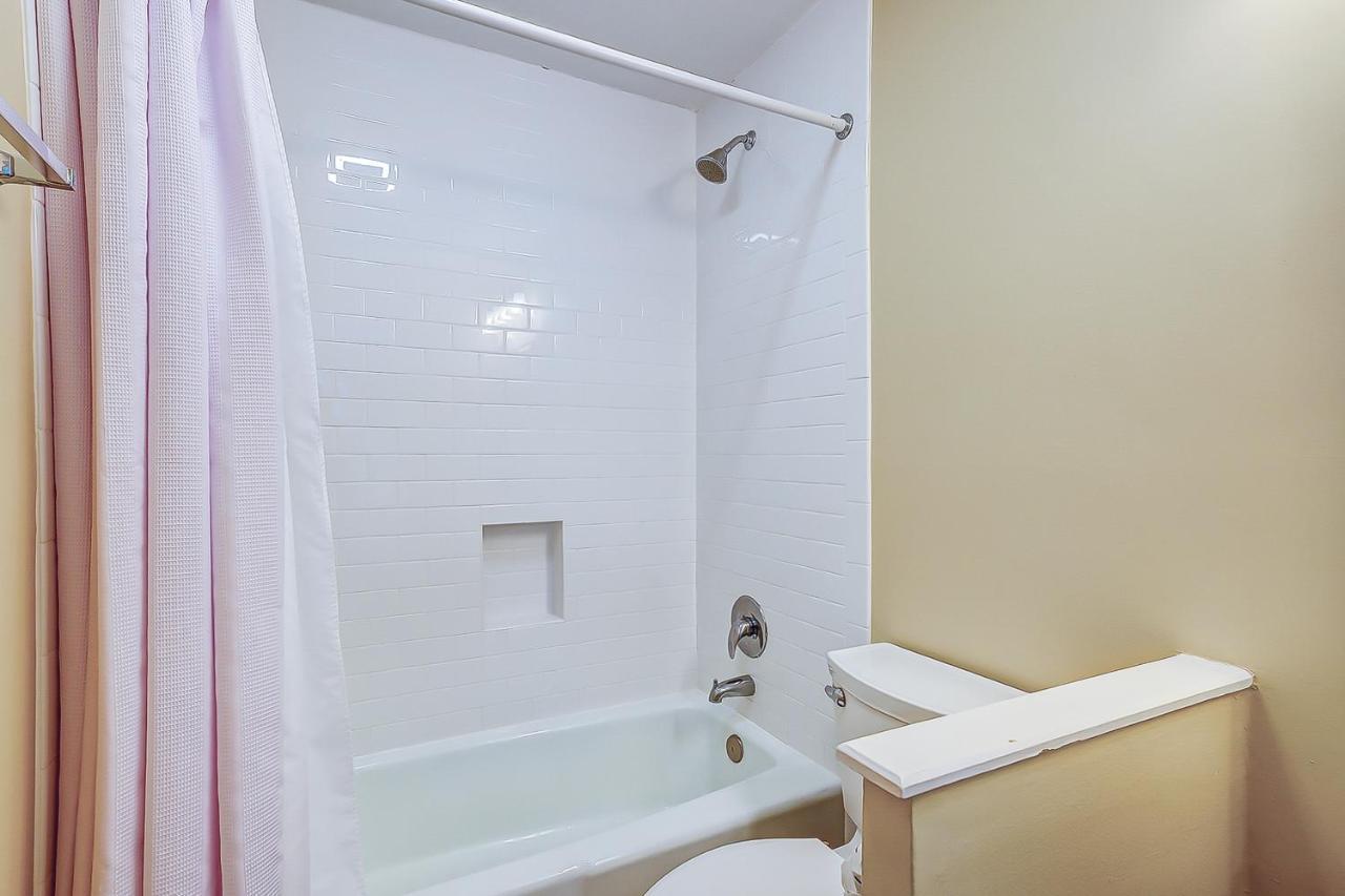 Evian 275 Apartment Hilton Head Island Exterior photo